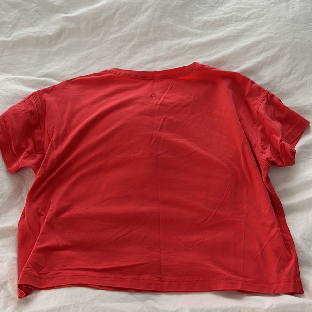 Lululemon shirt - Picture 2 of 2